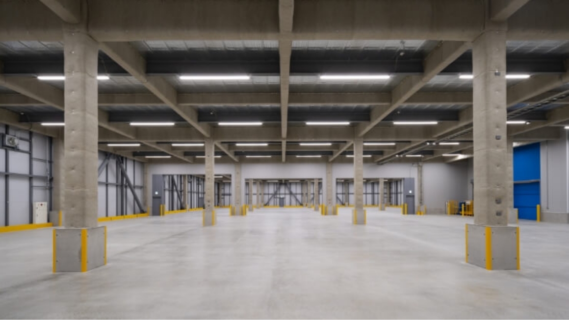 画像：全館LED照明を採用